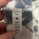 Lululemon  Cotton Terry Sweatband Headband in a tie-dye white rhino gray pattern Photo 2