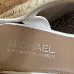 Michael Shannon Women’s Kaitlin Wedge Open Toe While Sandal Shoe Size 6.5 Photo 5