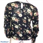 Gypsies & Moondust floral split sleeve blouse Photo 4
