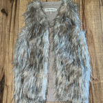 Sebby Collection faux fur vest Photo 0