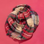 VICI CHELL PLAID SCARF Photo 3