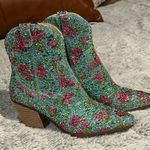 Betsey Johnson Blue by Rhinestone Diva Booties NWOT size 5 Photo 0