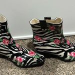 Nomad  low ankle rain boots size 10 Photo 0
