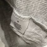 Gray Sleeveless Muscle Tee with Crew Neck Photo 2