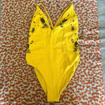Hurley quick dry ribbed embroidered one piece swimsuit yellow embroidered cheeky Photo 4