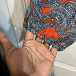 Soho  Jeans Paisley top with Tie front - size Medium Photo 3