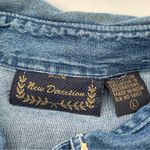 New Direction Floral Embroidered Blue Denim Jean Shirt Jacket Women’s Large Photo 8