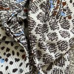 Daytrip  V-Neck women’s blouse Photo 9