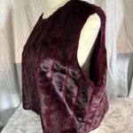 Source Unknown Faux fur vest woman’s 3X, burgundy Photo 6