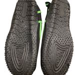 Hawaiian Magic Women's or Youth Water Shoes WORN ONCE Black Size undefined Photo 2