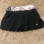 Lululemon speed skirt Rare Unicorn tears Sz 4 Photo 2