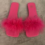 😇Hot Pink Faux Feather Slide Sandals, Size 40/8 Photo 0