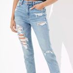 American Eagle NWT  Mom Jeans Photo 0