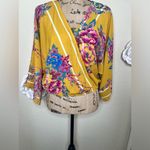 Flying Tomato Faux Wrap Crop Golden Yellow with Floral Kimono Sleeve Sz M Photo 3