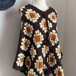 Vintage Granny Square Floral Afghan Crochet Poncho Shawl Sweater Handmade Brown Size M Photo 2