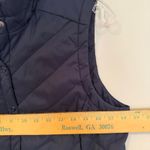 The North Face Rainier Puffer Vest Women's Small Navy Outdoors Preppy Athleisure Photo 9