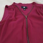 Iz Byer  Sleeveless top 1/4 zip 2 layer longsize Medium Red Photo 2