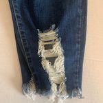 Rue 21 Distressed Jeans Photo 2