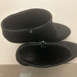 Booties Chic Black Ankle see pictures for size. Cannot read but I think 6 1/2 Photo 9