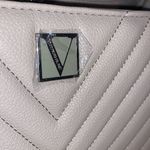 Victoria's Secret 
The Victoria Shoulder To… Photo 9