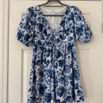 Abercrombie & Fitch Abercrombie Floral Dress. Puff sleeves. Small petite. Front cinch Photo 0
