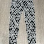 See You Monday  Women's Black White Geometric Print Leggings Sz M Photo 0