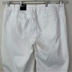 Lane Bryant NWT  Embroidered White Girlfriend Crop Pants, Size 18 Photo 6