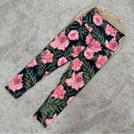 Beyond Yoga  Women’s Lux Print High Waisted Capri Legging in Protea Vine XS Photo 2