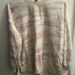 Old Navy  Crewneck Photo 0