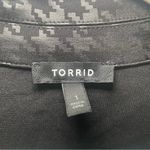 Torrid Studio Luxe Ponte Relaxed Black Blazer Size 1 Monochromatic Houndstooth Photo 3