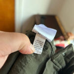 Old Navy  OLIVE GREEN PIXIE PANTS Photo 4