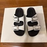 Indigo White and Black Sandals Size 8 Photo 6