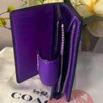 Coach MEDIUM CORNER ZIP WALLET WITH MINI VINTAGE ROSE Photo 3