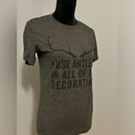 Bella Canvas T-shirt, Antlers Quote, Size S Photo 1