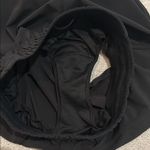 Lululemon black athletic shorts Photo 4