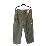 Levi's '94 Green Baggy Cargo Mid-Rise Pants Women's Size 31 Photo 2