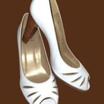 Stuart Weitzman  luxury brand white leather heels with peekaboo design! Photo 3