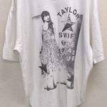 Taylor Swift Eras Tour White Graphic T-Shirt Size XL Photo 0