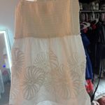 Sophie Max  White top Photo 2