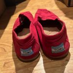 Toms Tom’s Flats Women’s 7W Red Canvas Redondo Slip-On Casual Comfort Shoes Photo 3