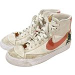 Nike Blazer Mid '77 Catechu Size 6.5 White Pink Floral Mid Top Sneaker Photo 0
