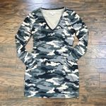 True Religion • Camouflage V-Neck Bodycon dress green camo mini knit long sleeve Photo 3
