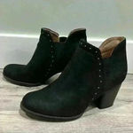 Naturalizer  Soul Faux Suede Black Studded Booties Heeled Ankle Boots Size 7W Photo 5