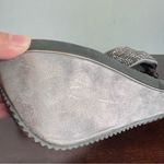 Volatile Glimpse Women's EVA Wedge Platform Thong Sandals Rhinestones Size 10 Gray Photo 3