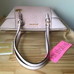 Michael Kors Purse Photo 4