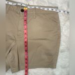 J.Crew St. John’s Bay 5” Classic Light Khaki Shorts Size 12 Photo 2