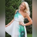 White with green flowers one shoulder asymmetrical cocktail dress xs/s Photo 3