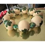 St Patricks Day Shamrock Wood Beaded Stretch Bracelet Marbled Accents Ne… Green Photo 6