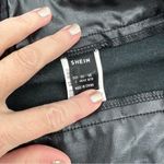 SheIn Foux leather skirt large black Photo 4