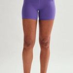 Girlfriend Collective  Aurora Compressive Pocket Run Short purple Photo 0